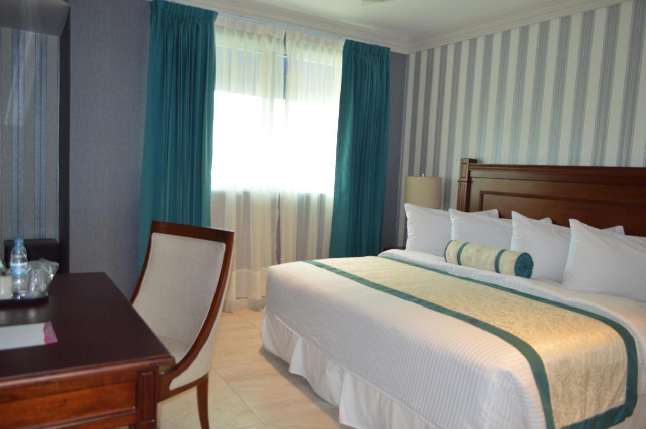 Hotel Villa Magna Poza Rica Kültér fotó